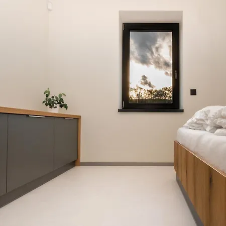 Horská chata Mlýnická Zahrada - *